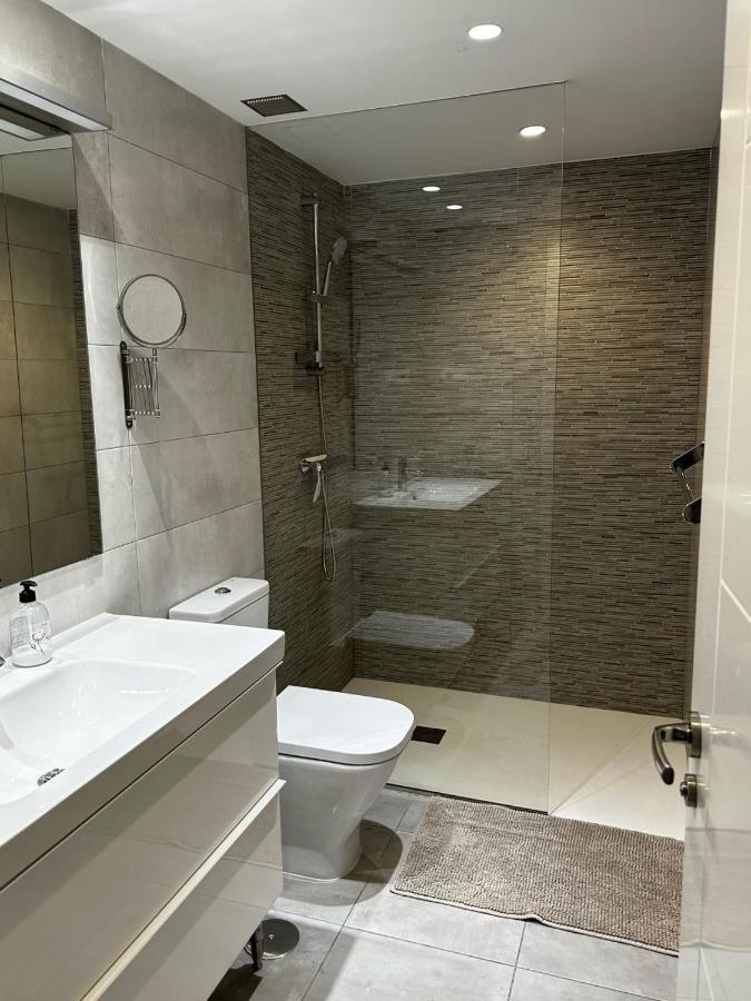 Apartment ตอร์เรโมลิโนส ภายนอก รูปภาพ