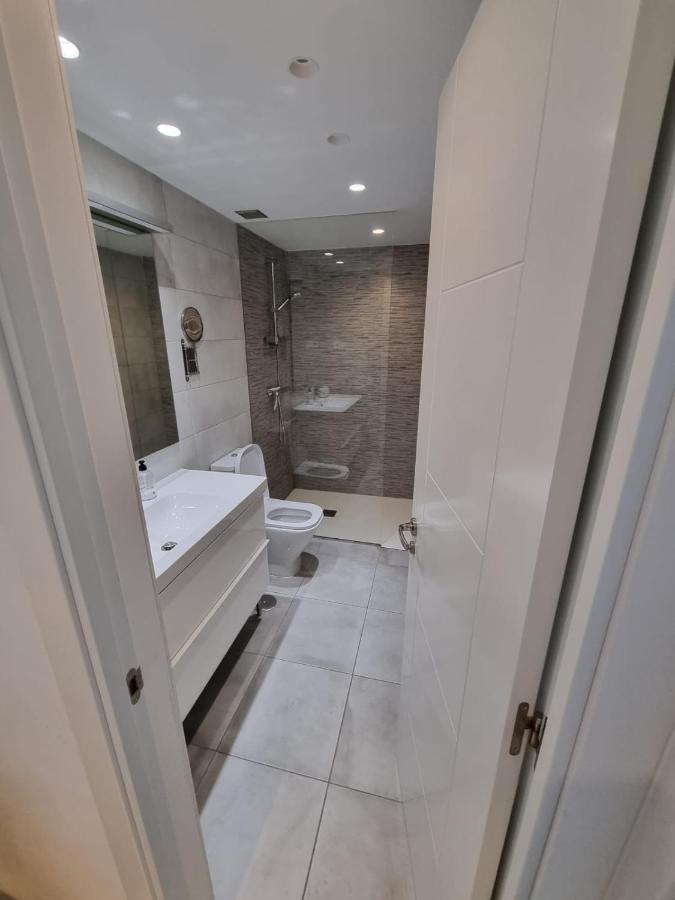 Apartment ตอร์เรโมลิโนส ภายนอก รูปภาพ